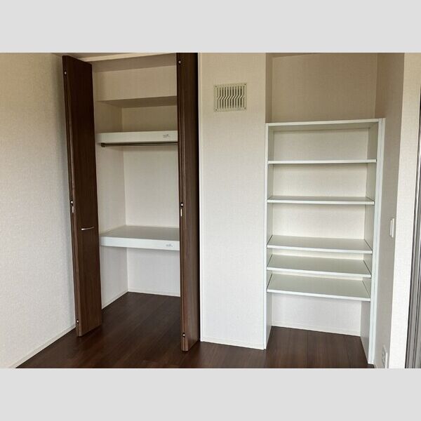 収納 (クローゼット)