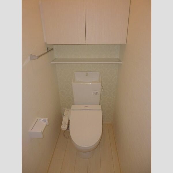 トイレ (201トイレ(温水洗浄便座))