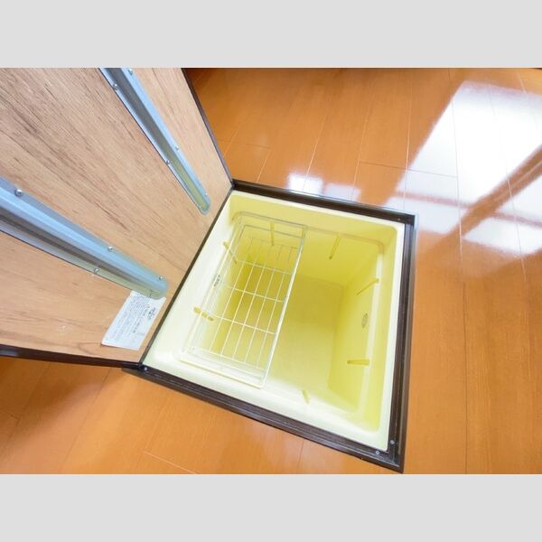 その他 (101床下収納)