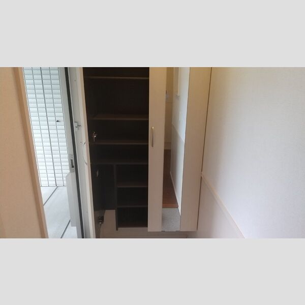 玄関 (202　玄関)