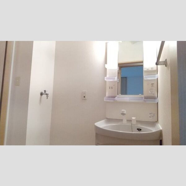 洗面所 (B105　洗面所)