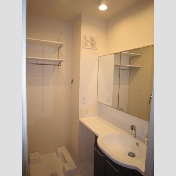 洗面所 (洗面化粧台)