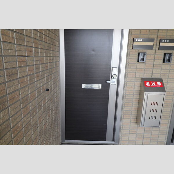 玄関 (玄関)