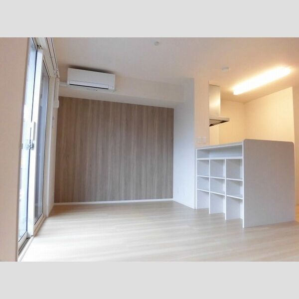 居室・リビング (リビング103)