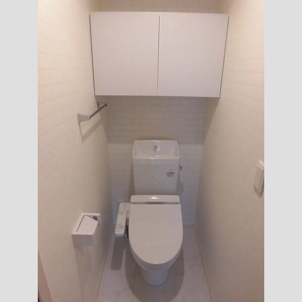 トイレ (トイレ103)