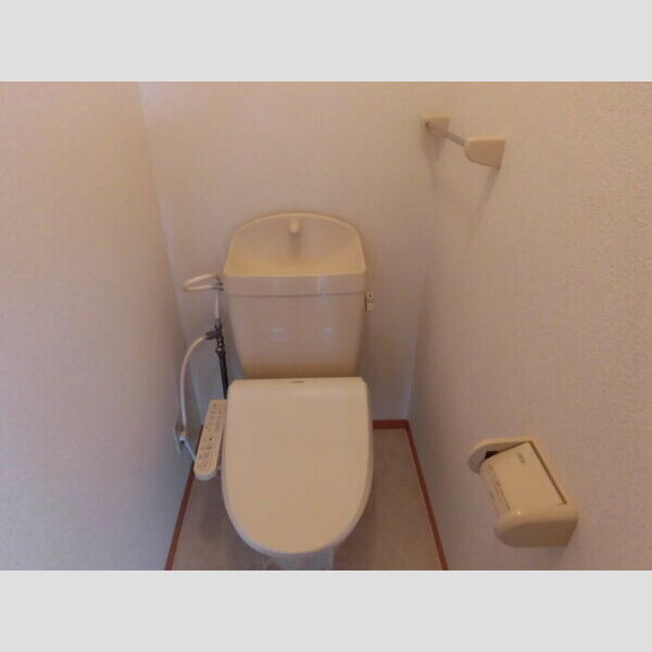 トイレ (温水洗浄暖房便座)