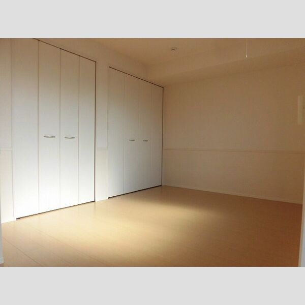 その他 (202　洋室)