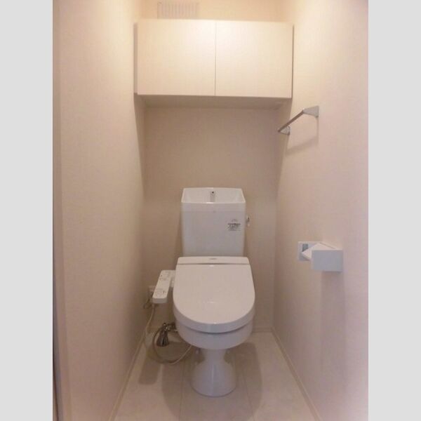 トイレ (202　温水洗浄暖房便座)