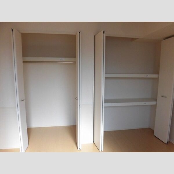 収納 (202　クローゼット)