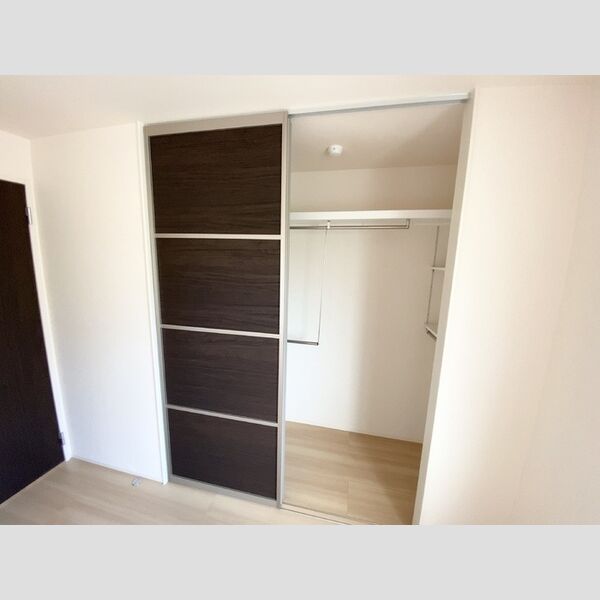 収納 (103クローゼット)