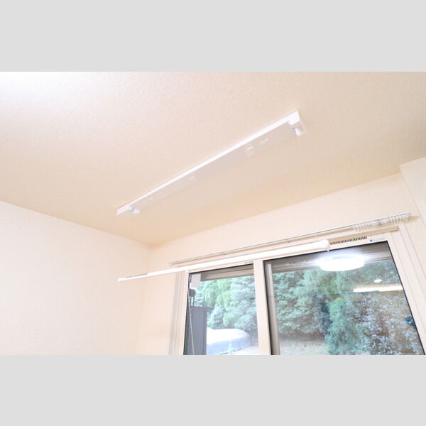 その他 (207　室内物干し)