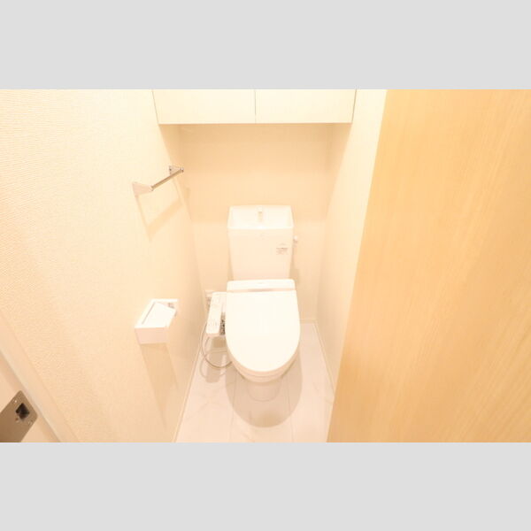 トイレ (207　トイレ)