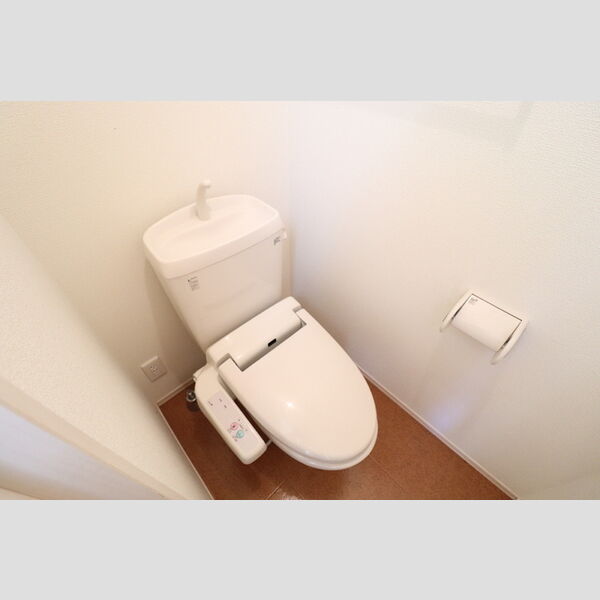 トイレ (102温水洗浄便座)