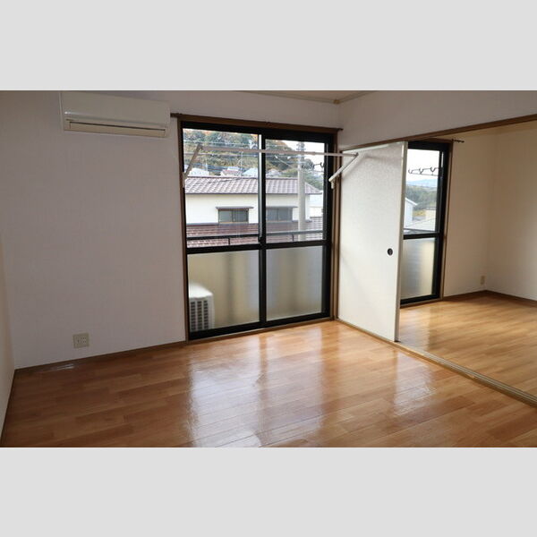 その他 (洋室①)