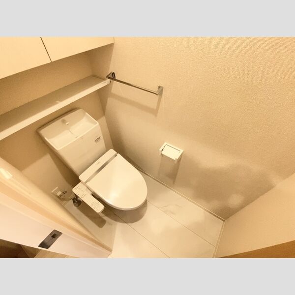 トイレ (202トイレ)