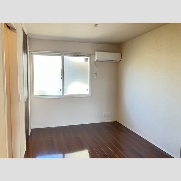 その他 (102　洋室)