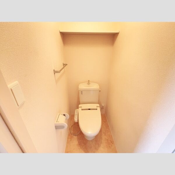 トイレ (305トイレ)