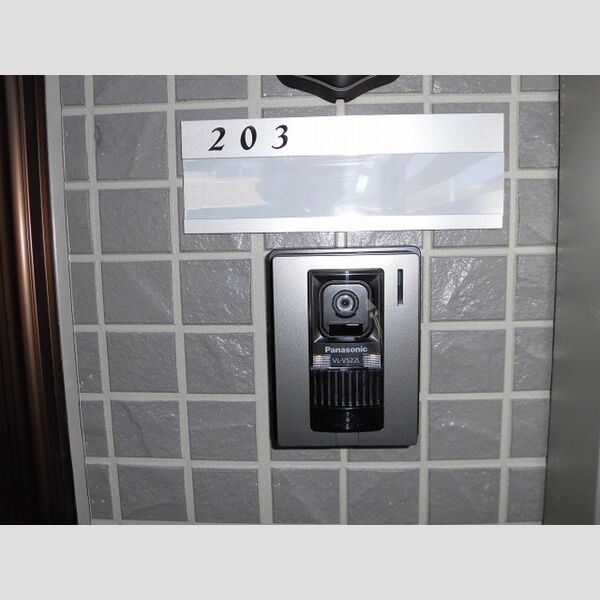 玄関 (モニター付インターフォン)