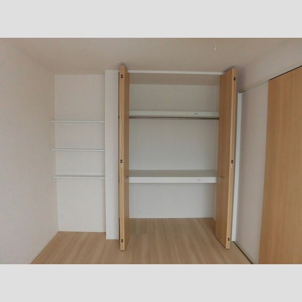 収納 (クローゼット)