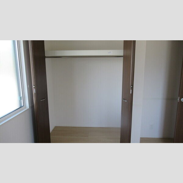 収納 (207　クローゼット)