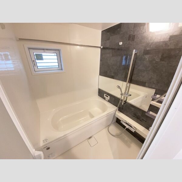 バス (103浴室)