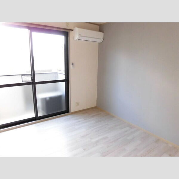 居室・リビング (102　洋室)