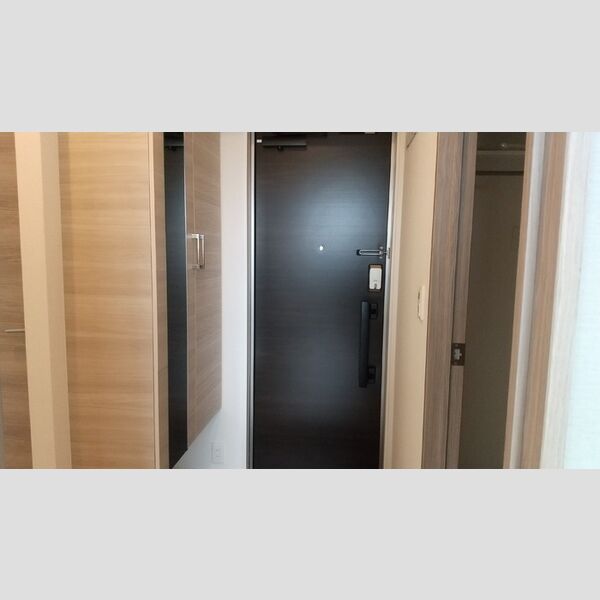 玄関 (D106　玄関)