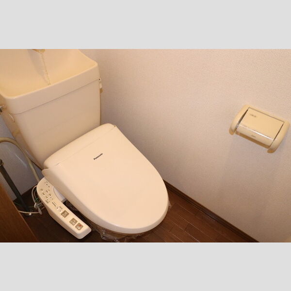 トイレ (温水洗浄暖房便座)