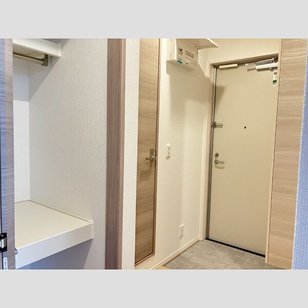 玄関 (206 玄関)