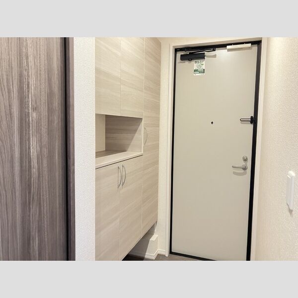 玄関 (205　玄関)