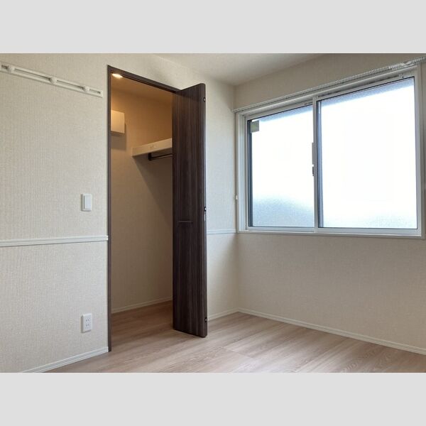 収納 (205　ウォークインクローゼット)