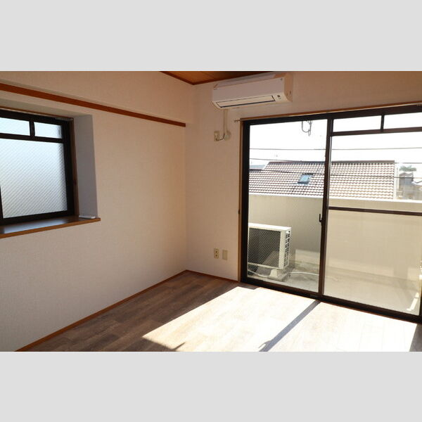 その他 (洋室①)