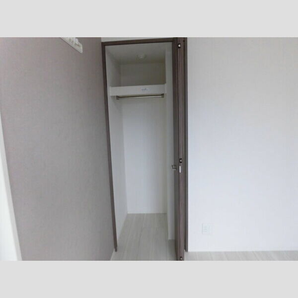 その他 (101　クローゼット)
