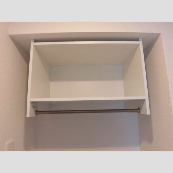 その他 (収納棚)