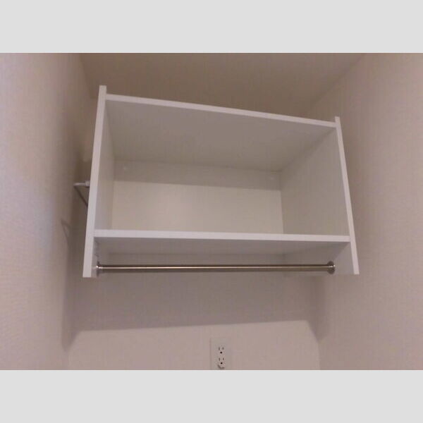 その他 (収納棚)