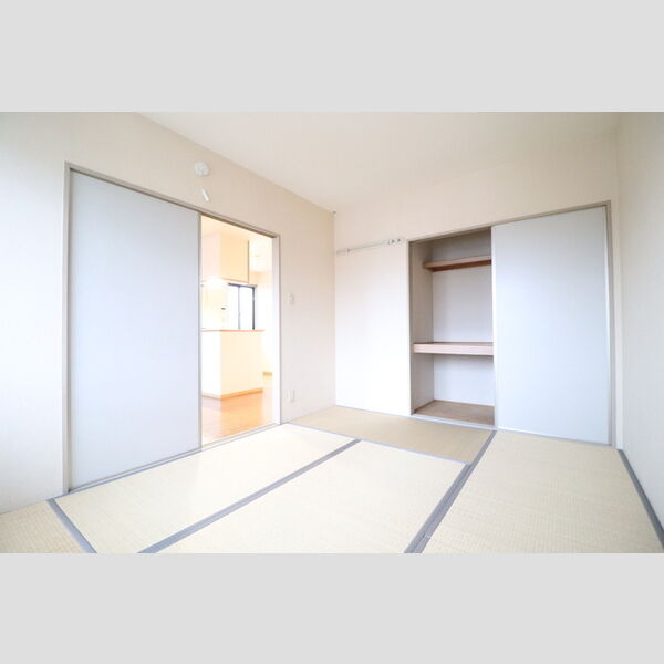 収納 (H205和室収納)