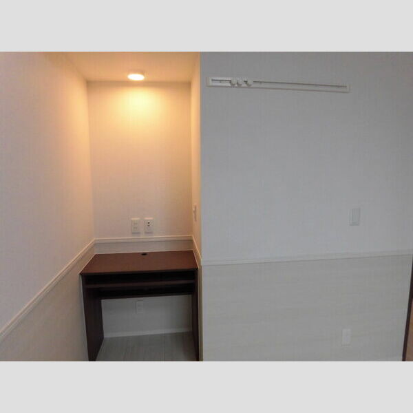 その他 (205　ワークデスク)