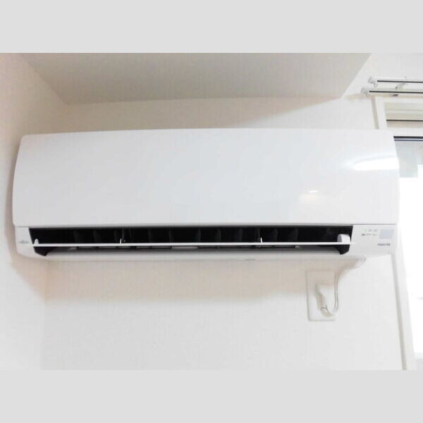 その他 (206　エアコン)