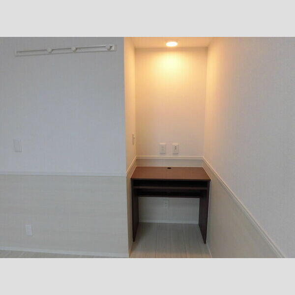 その他 (207　ワークデスク)