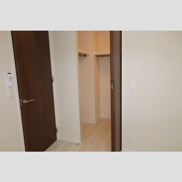 その他 (ウォークインクローゼット)