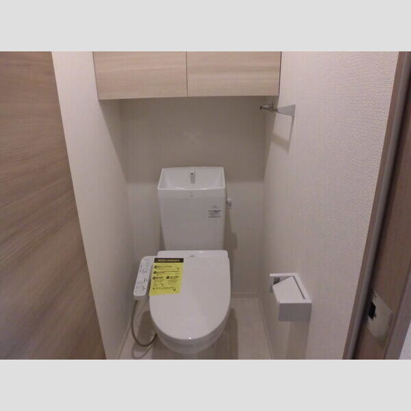 トイレ (310　温水洗浄暖房便座)