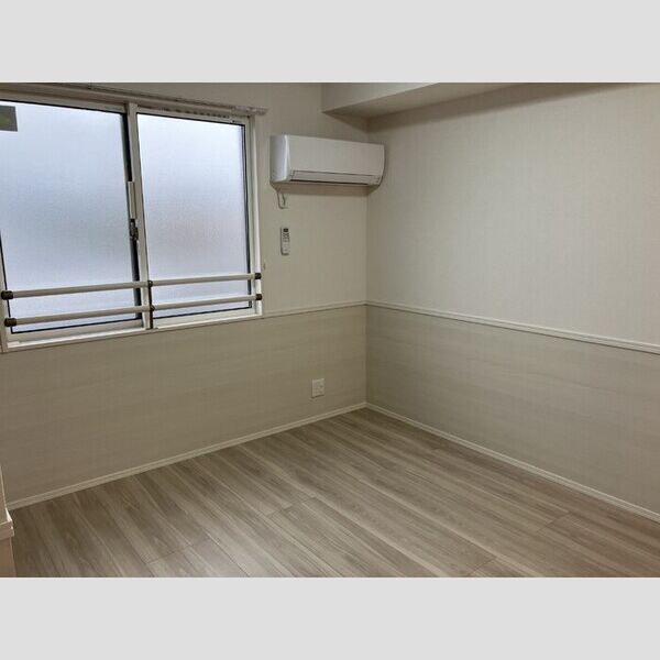 その他 (305　洋室)