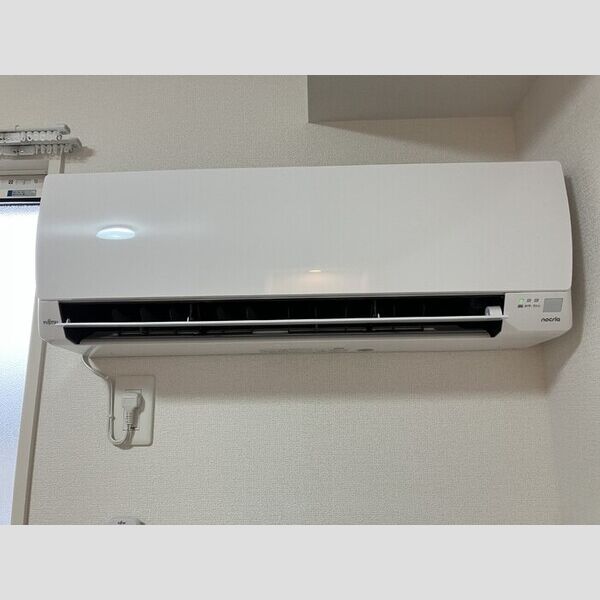 その他 (305　エアコン)