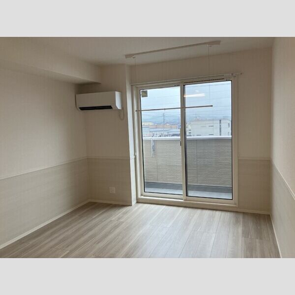 居室・リビング (305　リビング)