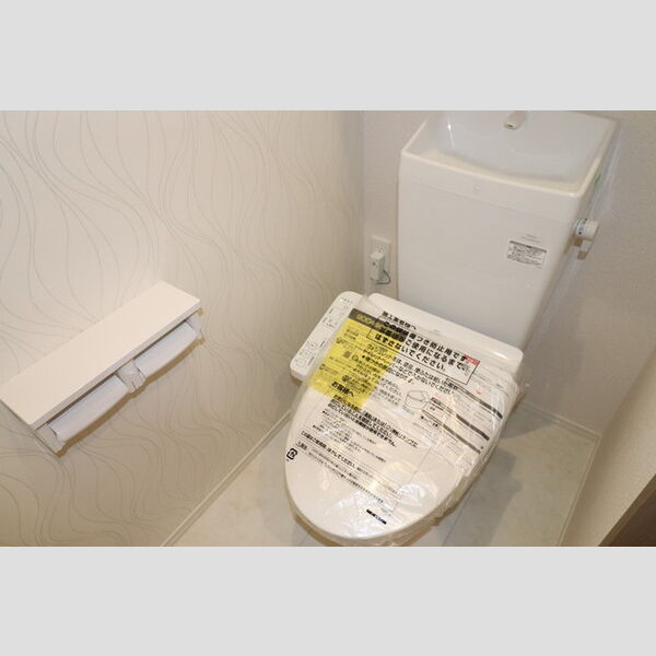 トイレ (温水洗浄暖房便座)