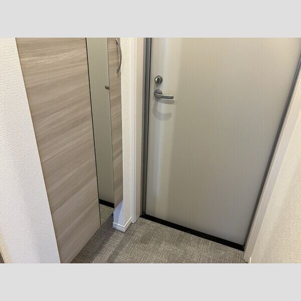 玄関 (302　玄関)