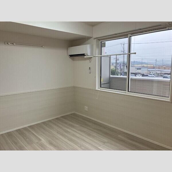 その他 (306　洋室)