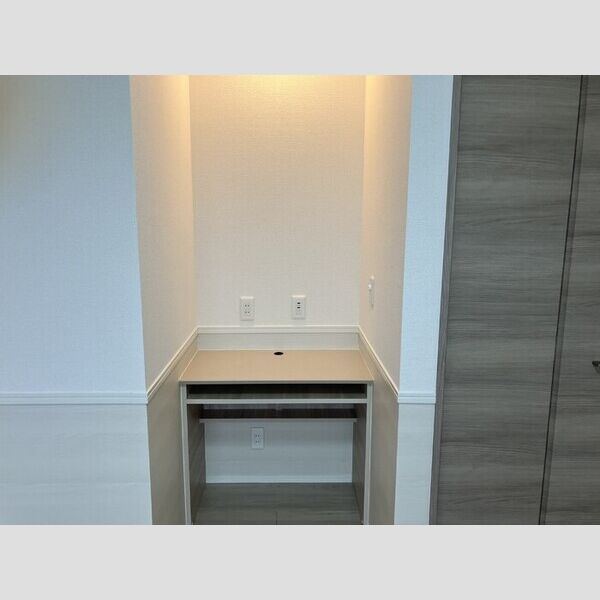 その他 (306　ワークデスク)