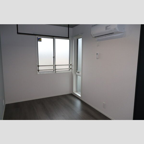 その他 (洋室①)