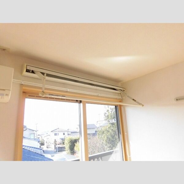 その他 (室内物干し!)